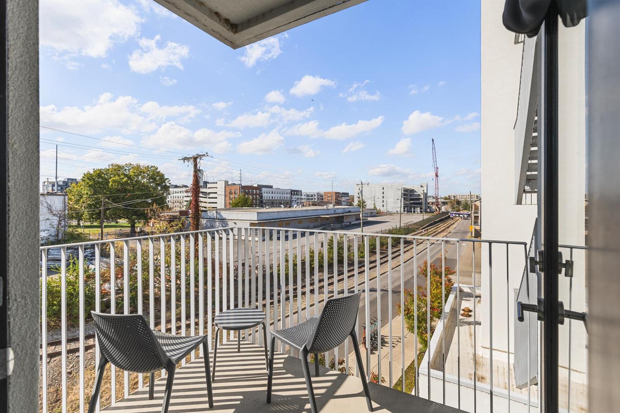 Luxury On The River 4 Beds 2.5 Bath, Walk To Downtown Apartment Nashville Luaran gambar